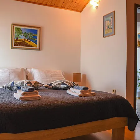 Romana Apartman Groznjan